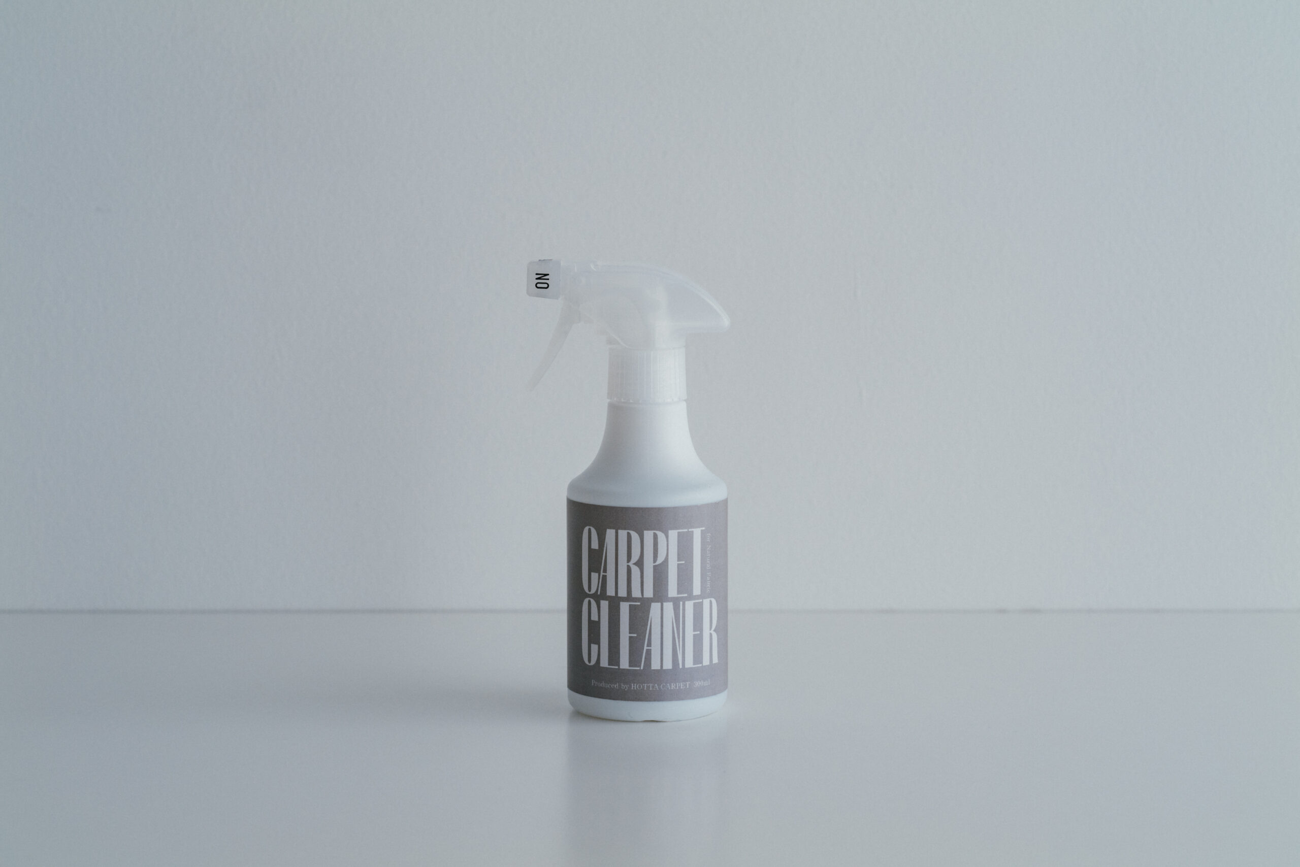 木村石鹸と共同開発「カーペットクリーナー」の使い方 - HOTTA CARPET